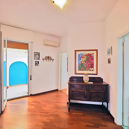 Apartment Da Titta Lerici